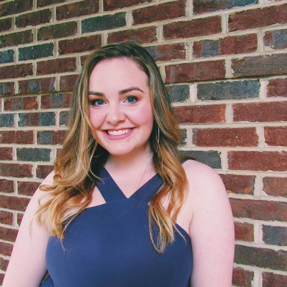 Meet your Posher, Emily - Picture 1 of 1